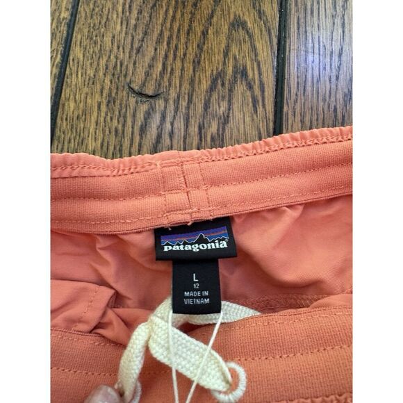 Patagonia Kids' Baggies 4" Shorts Coho Coral Large (12) NWT - Picture 4 of 6